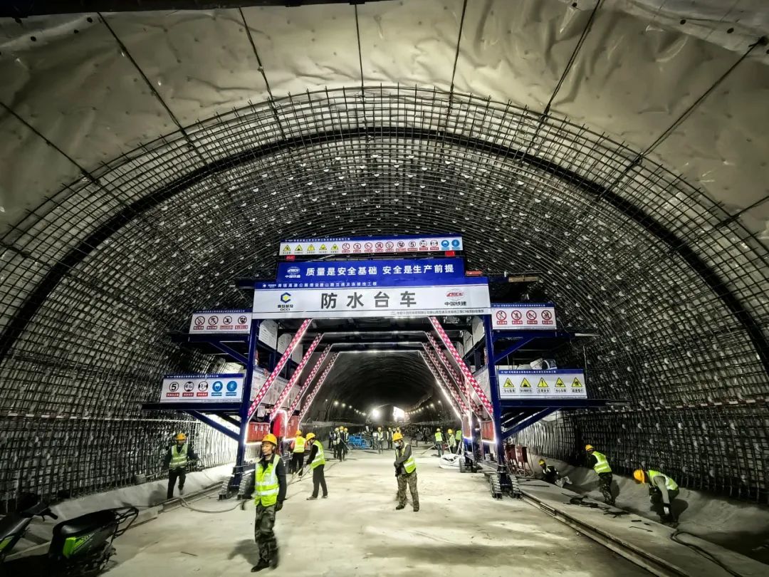 20240506102427_3179 20240506102427_3179