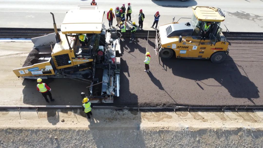 20250514160437_3295 20250514160437_3295