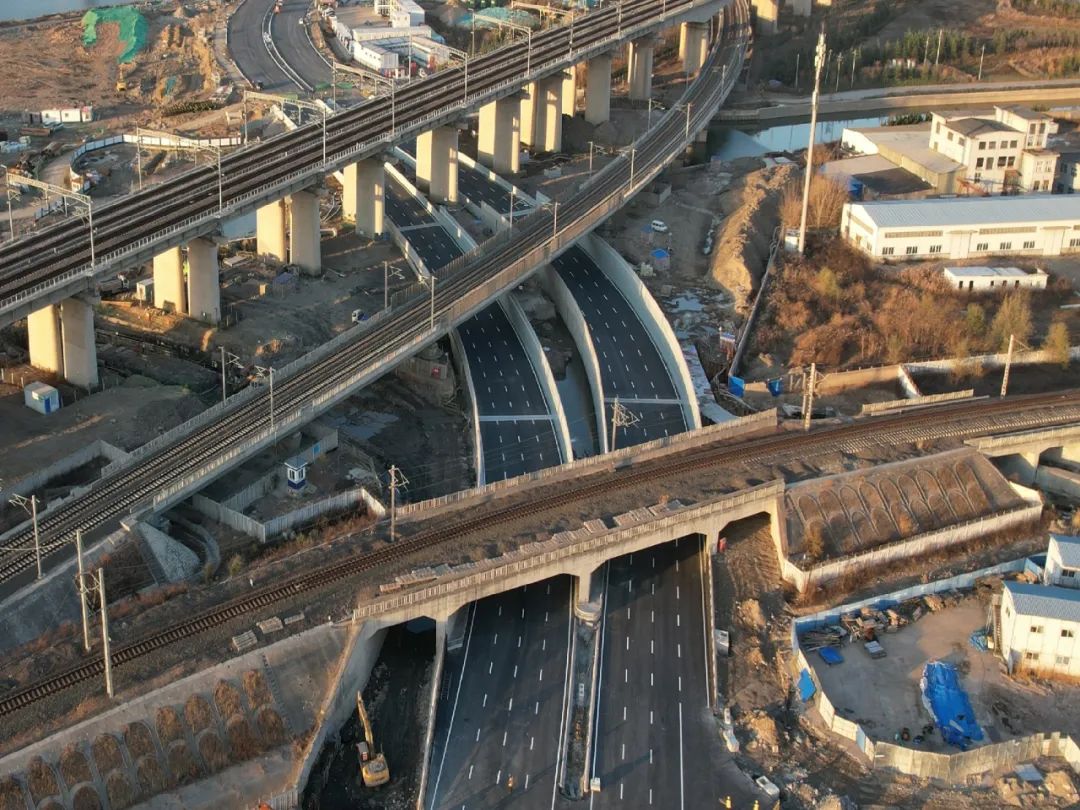 20250523161537_2632 20250523161537_2632