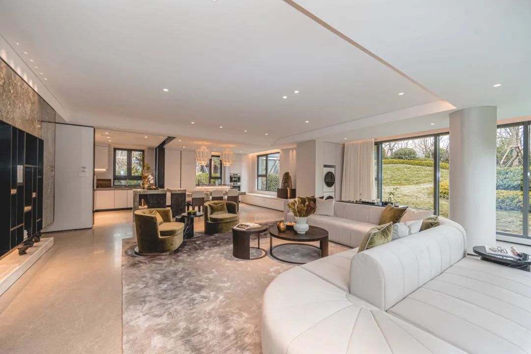 20250813144809_0937 20250813144809_0937