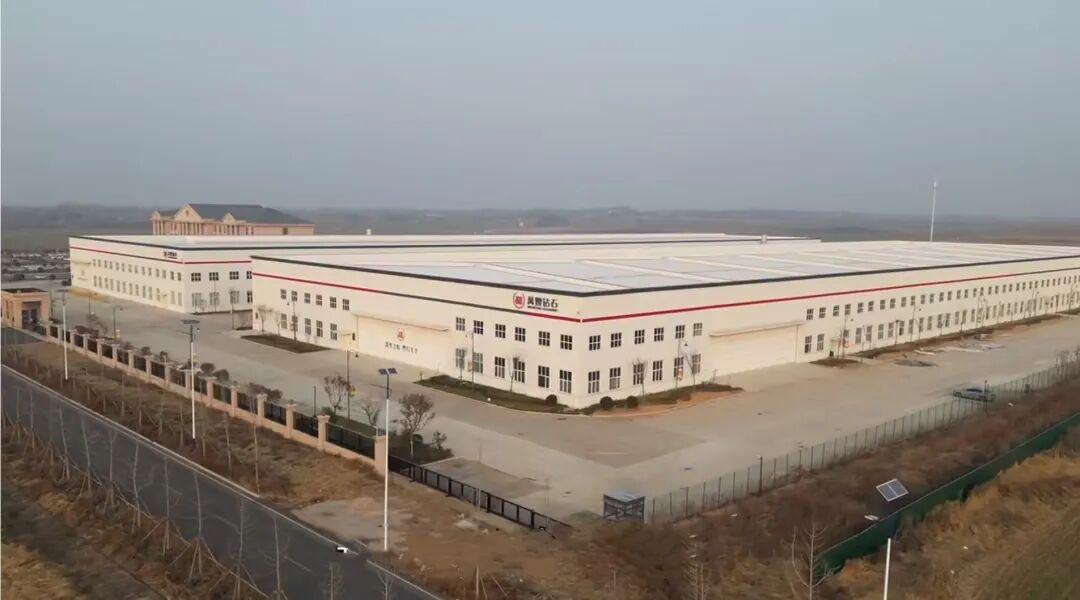 20251208100222_4217 20251208100222_4217